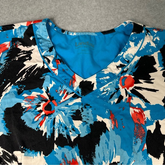 Landau Women's M Floral Scrub Top - Blue and Red - Picture 6 of 8